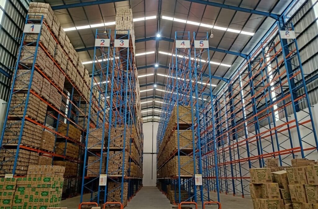 Rak Ideal untuk Industri Tekstil: Efisien, Tahan Lama, dan Mudah Diatur