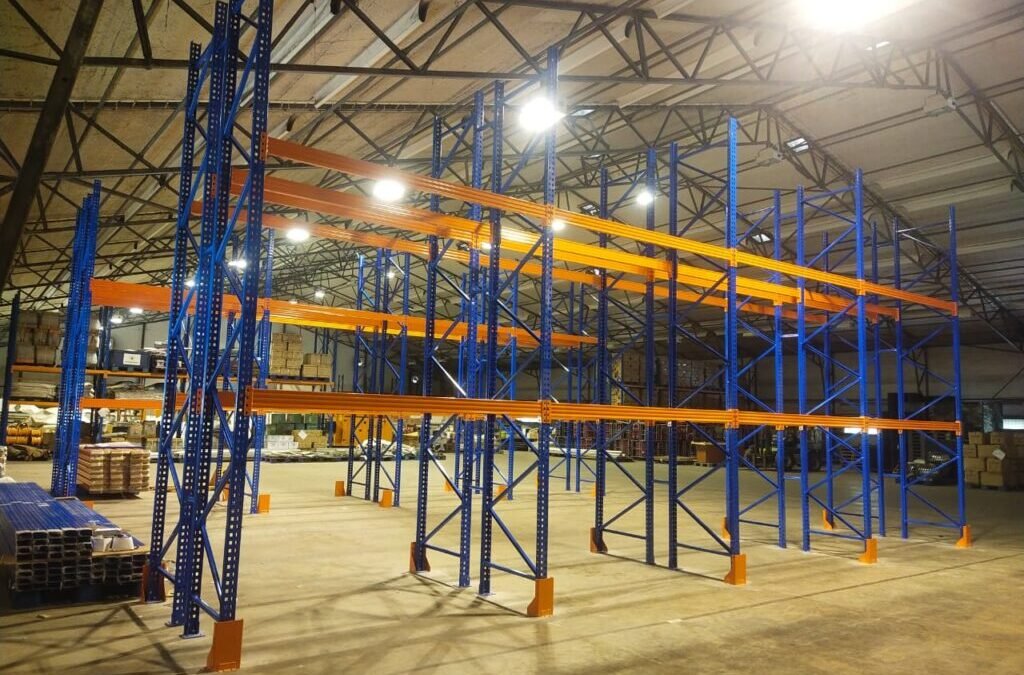 Panduan Memilih Rak Produksi yang Tepat untuk Pabrik Skala Besar